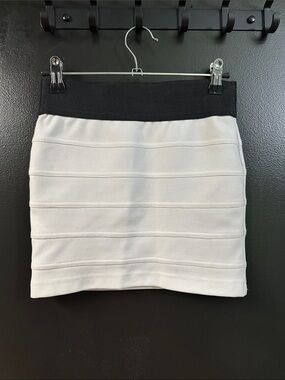 G by Guess Black & White Ribbed Bandage Mini Skirt